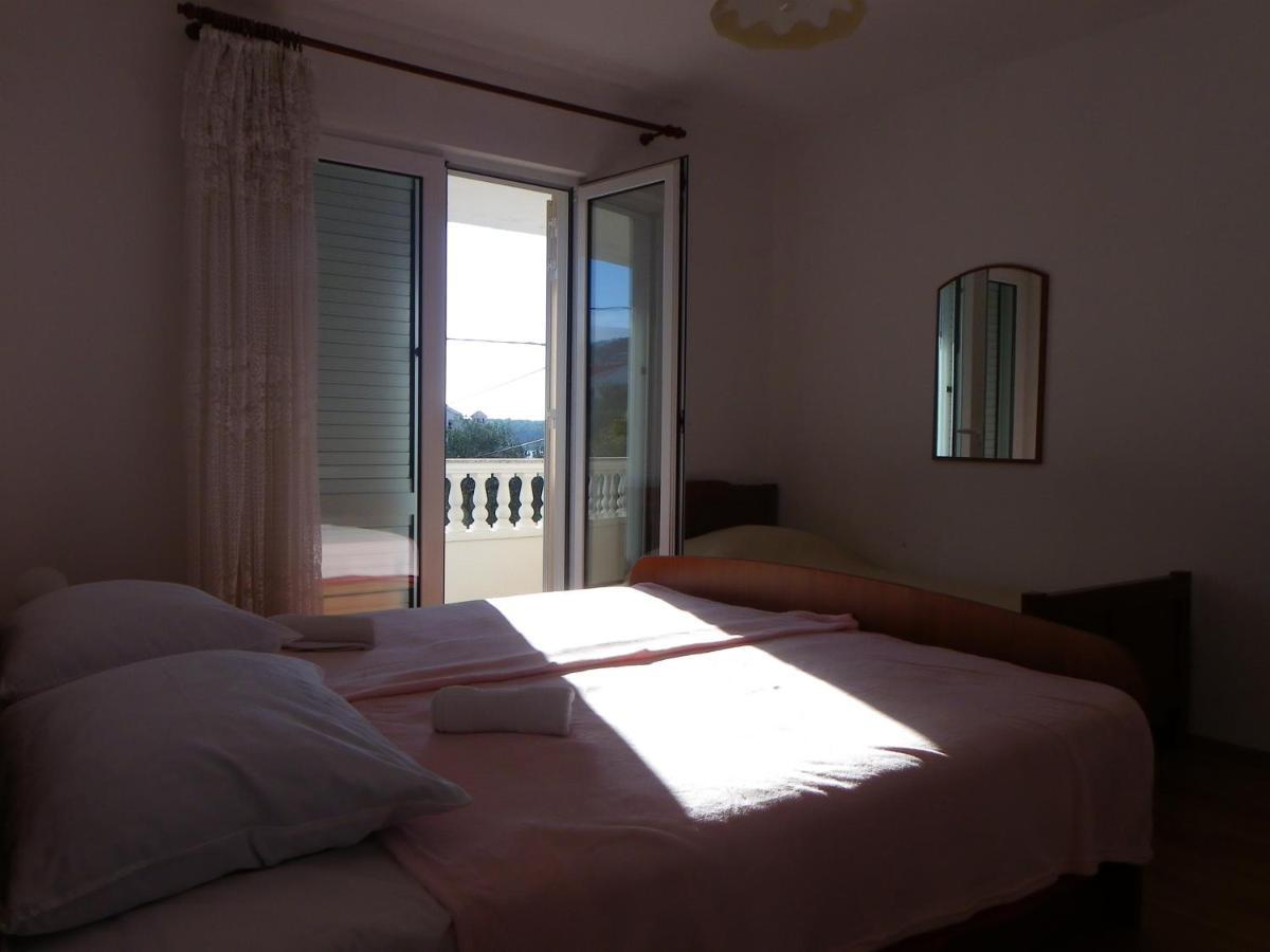 B&B Maestral Rab Rab Town Luaran gambar