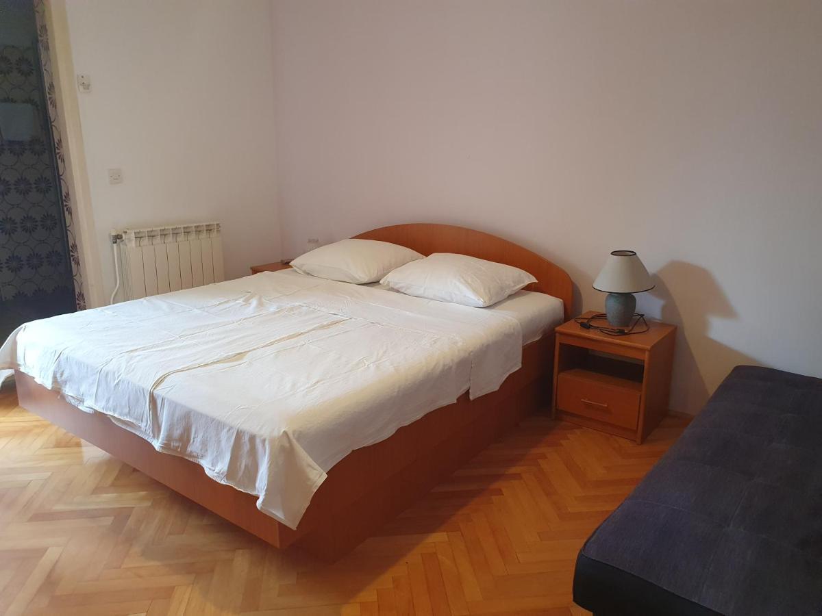 B&B Maestral Rab Rab Town Luaran gambar